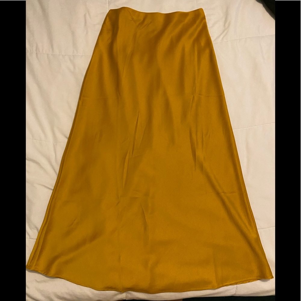 Forever 21 silk skirt